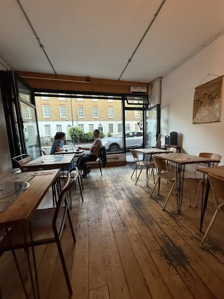 Rhea Che_Babsang_Dalston_review