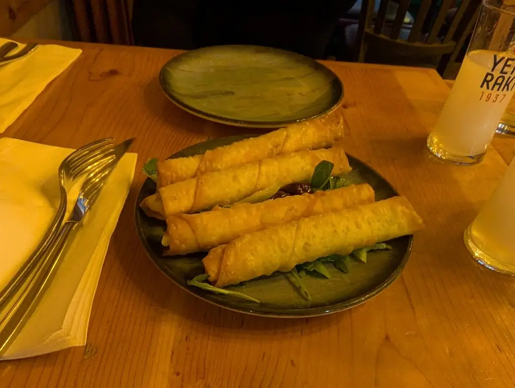 Fuad Tabba_Yeni Umut 2000 Dalston_Dalston_review