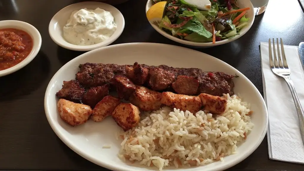 Yeni Umut 2000 Dalston_Dalston_slider_image_2