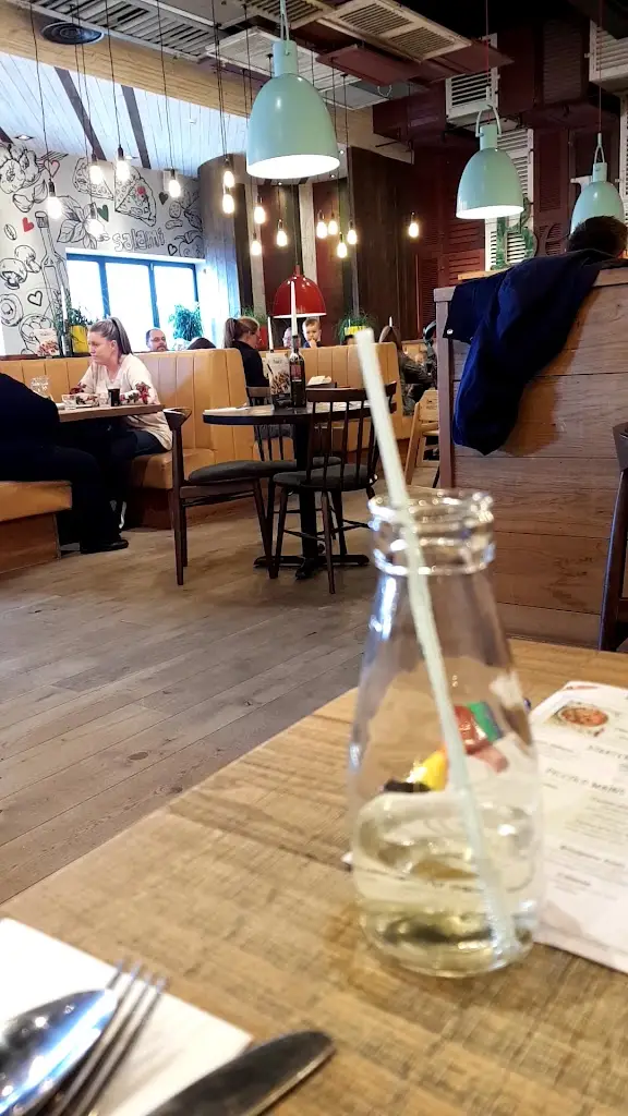 Bella Italia - Ashton Under Lyne_Ashton-under-Lyne_slider_image_2