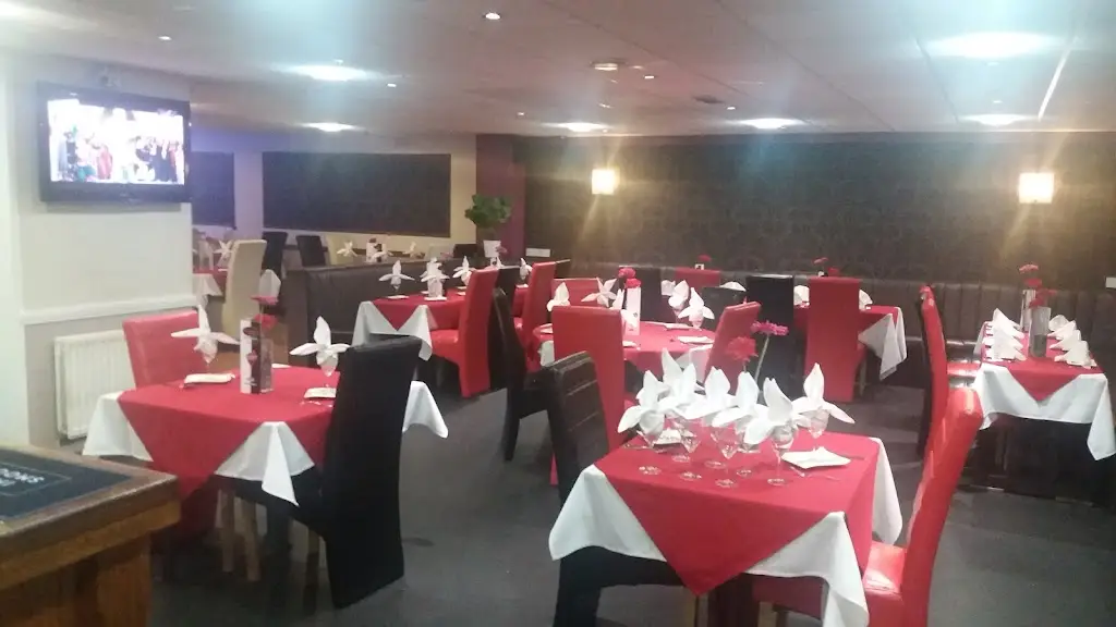 Voujon Lounge restaurant in Darlaston