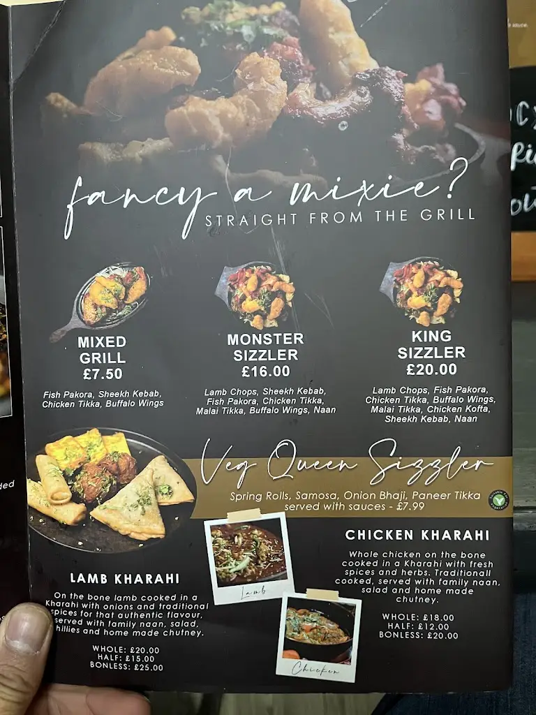 G S_King George V_Darlaston_review