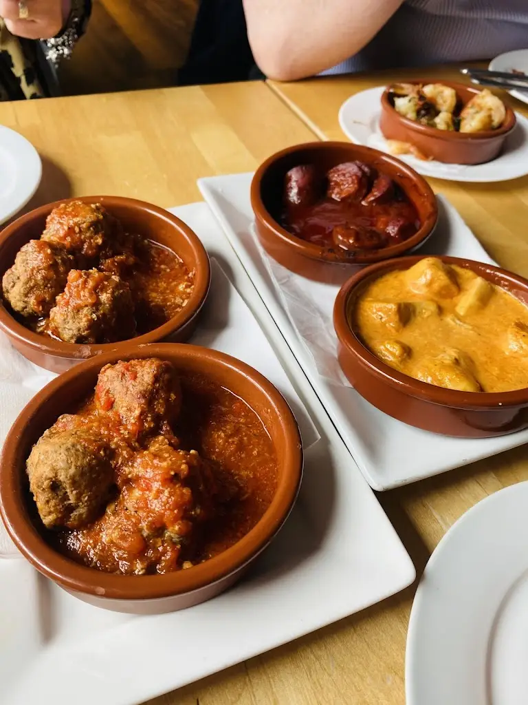 Kerry Cook_Old Cross Tapas And Grill_Ashton-under-Lyne_recensione