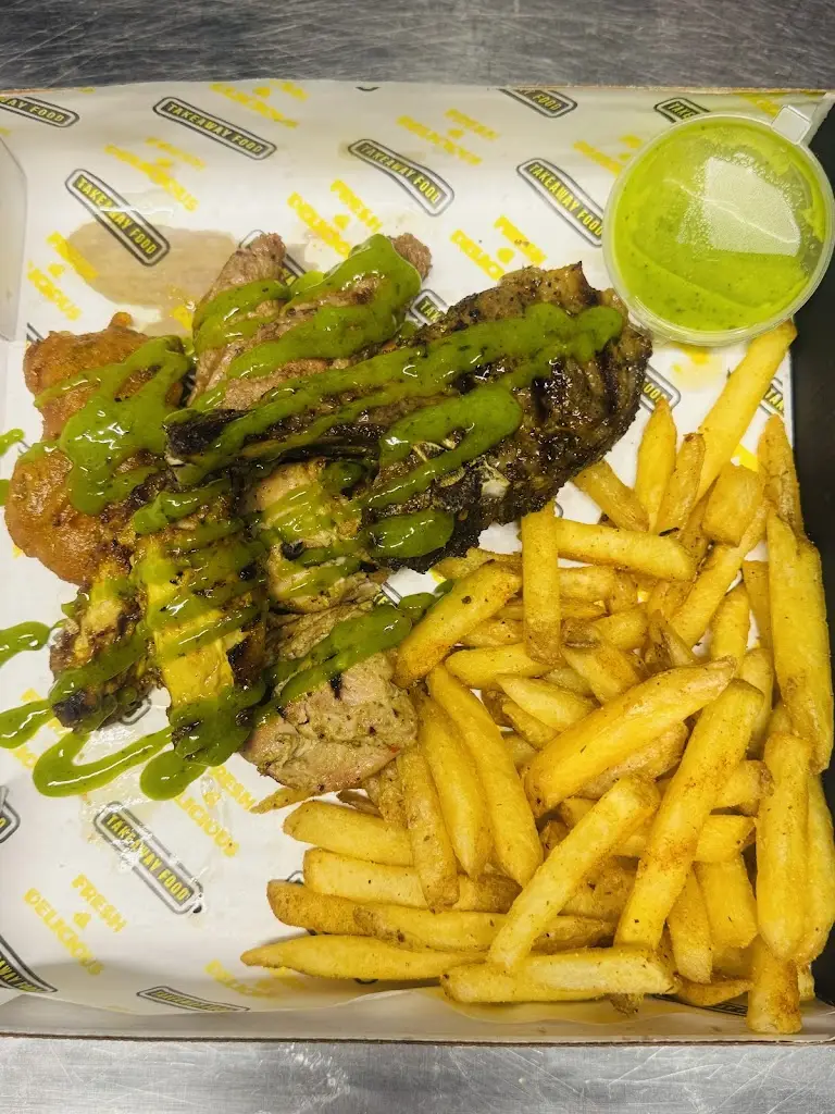 DELWAR BD_Delhi streets_Darlaston_recensione