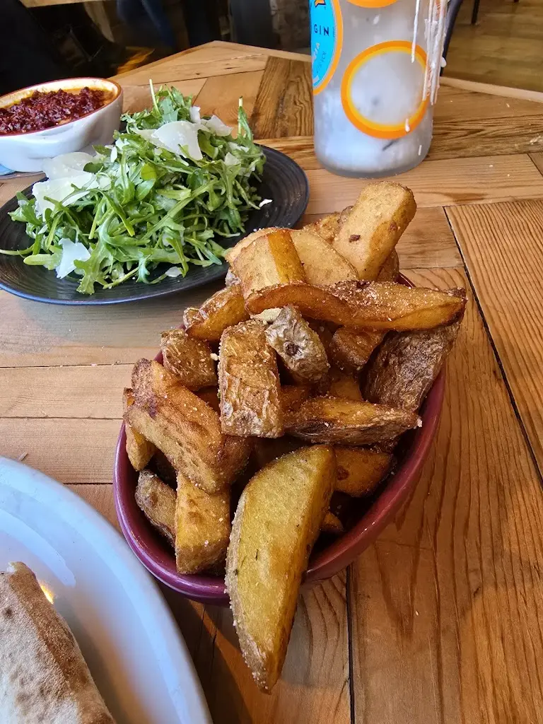 James Ford_Stable Hearth_Darlington_review