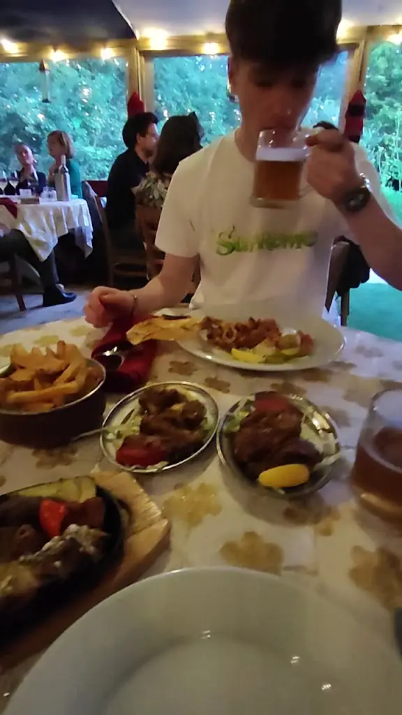 The Cinnamon Stick_Deddington_slider_image_2