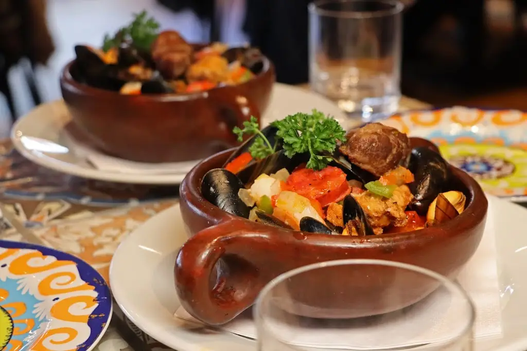 Cadiz Tapas Restaurant & Cocktail Bar_Dartford_slider_image_3