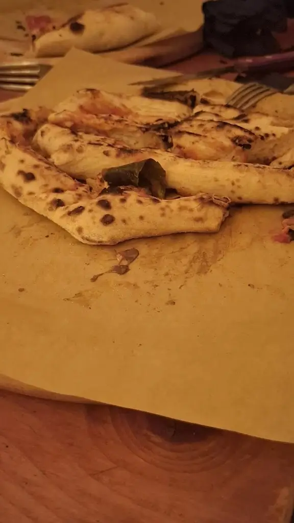 andrea fassone_Le Tre Sorelle_Dartford_recensione