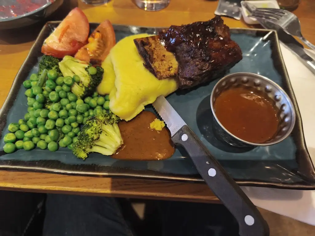 Kim-Thùy Huynh_Harvester Rising Sun Dartford_Dartford_review