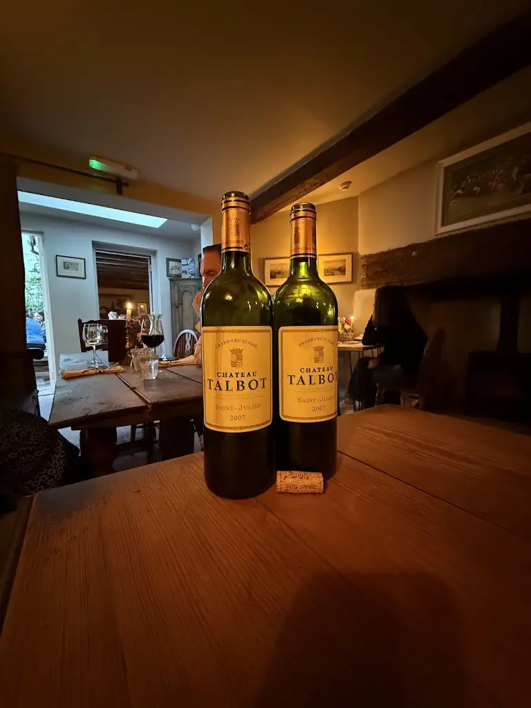 William Woodhams_The Debenham Lion_Debenham_review