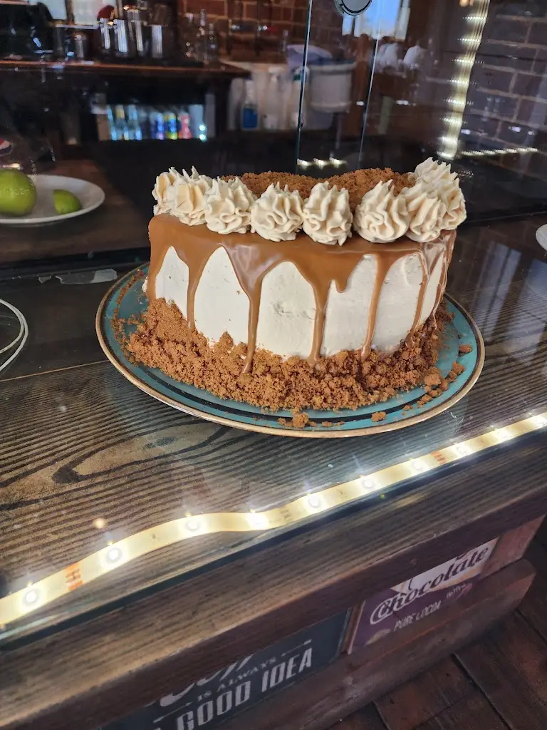 Chloe Suzanne_The Good The Bad And The Hungry_Debenham_review