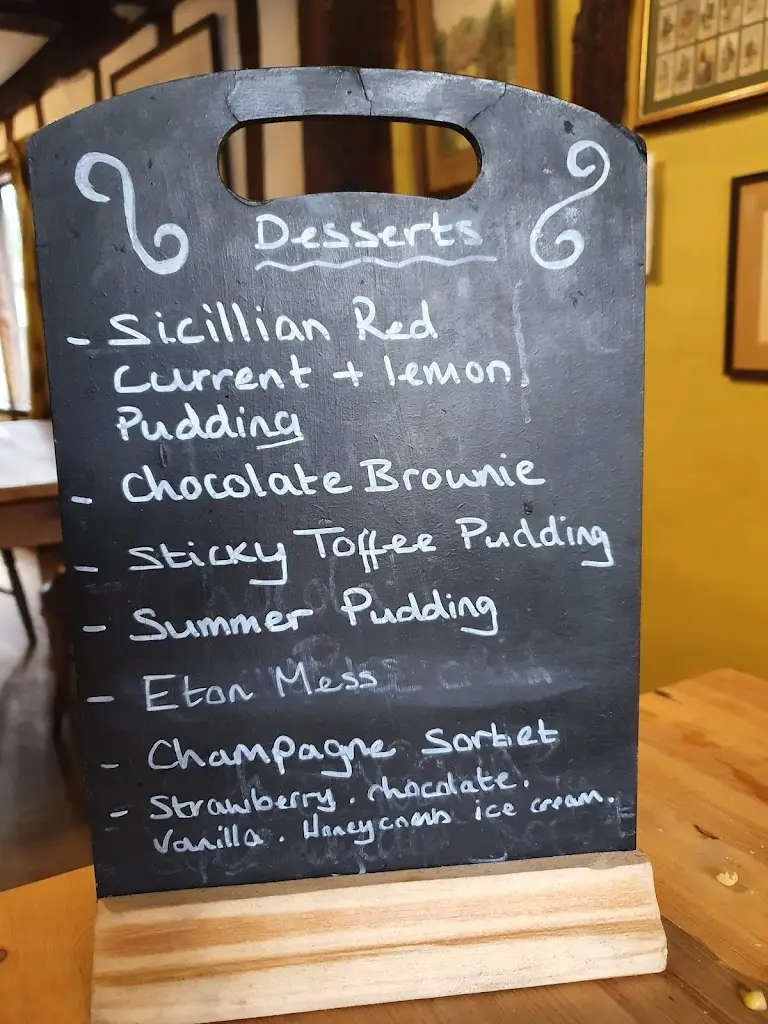 Menu_Queen's Head_Debenham_image_1