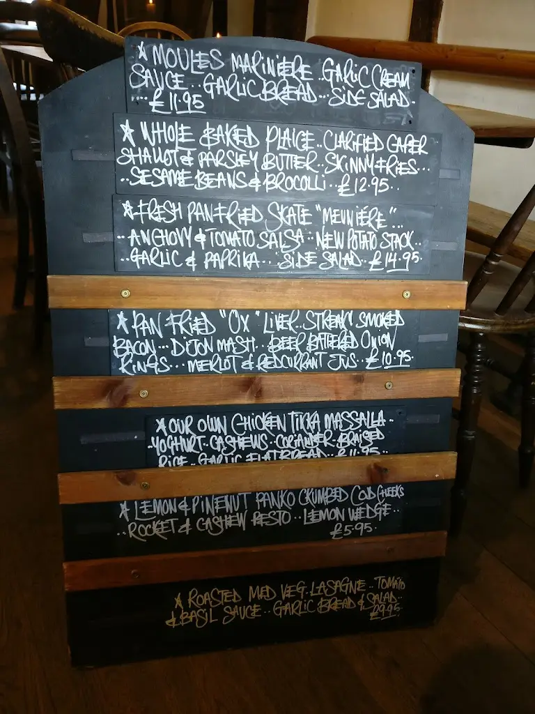 Menu_Queen's Head_Debenham_image_2