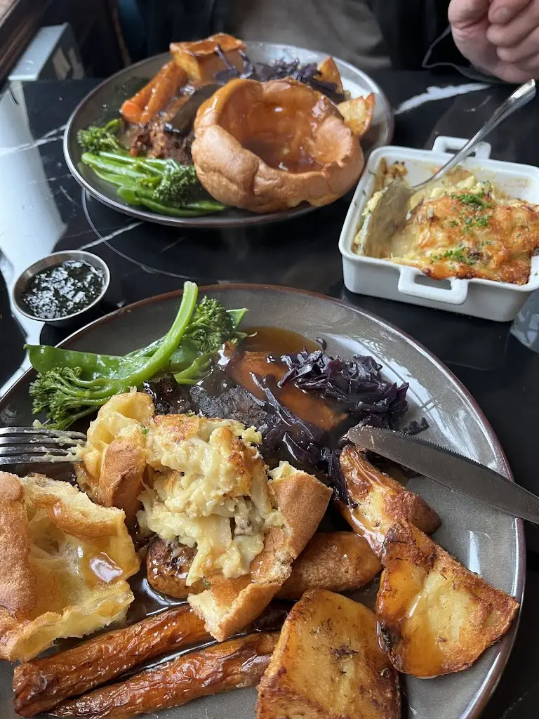 Michele Howe_Delve Saddleworth_Delph_review