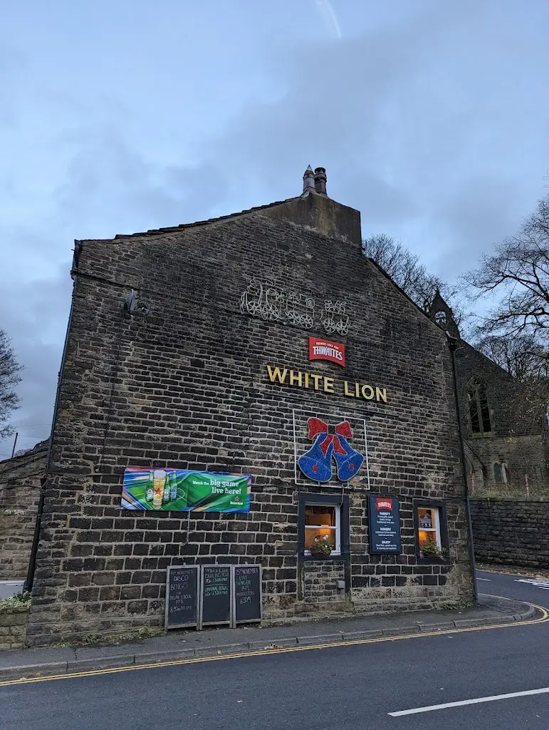 The White Lion restaurant in Delph