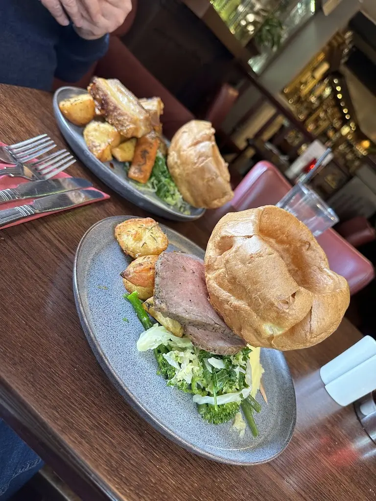 Dan Stears_Old Bell Inn_Delph_review