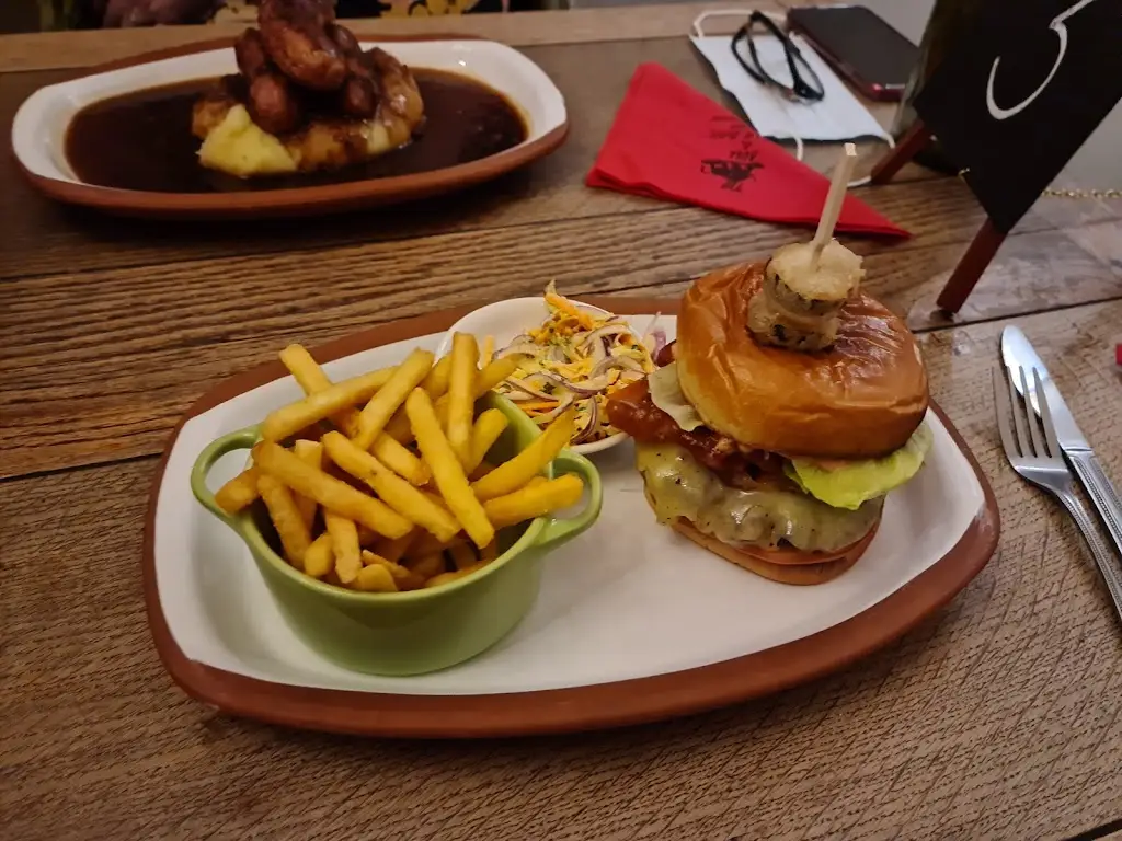 Bulls Head_Delph_slider_image_2