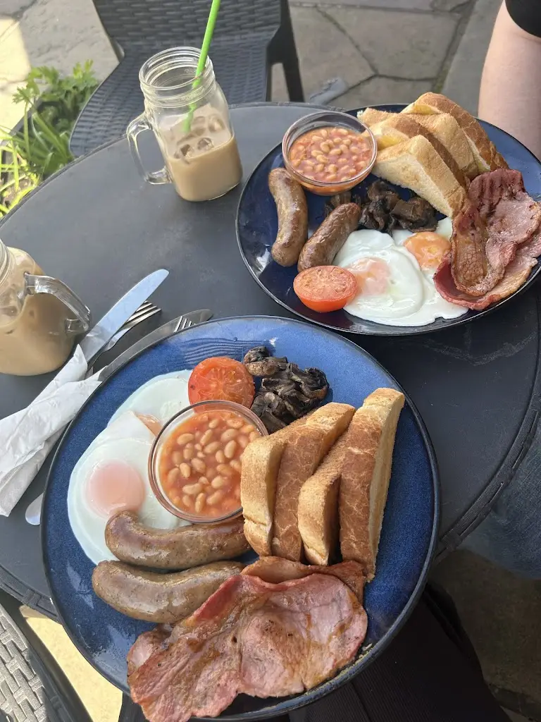 Crumbles at Delph_Delph_slider_image_3