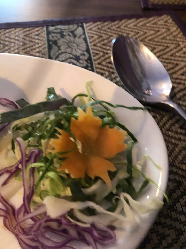 Lynn Steele_JT’S Bar and Thai Kitchen_Denby Dale_review