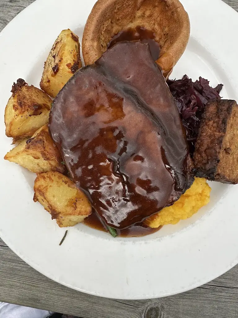 Katie Yates_The Fox & Hounds_Denmead_review