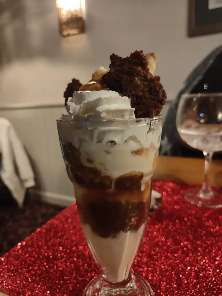 Jackie Goddard_The Harvest Home_Denmead_review