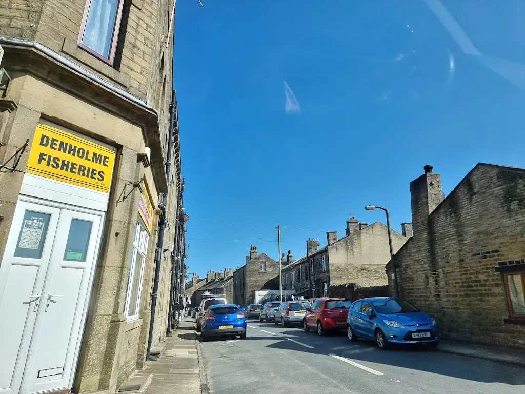 Denholme Fisheries_Denholme_slider_image_3