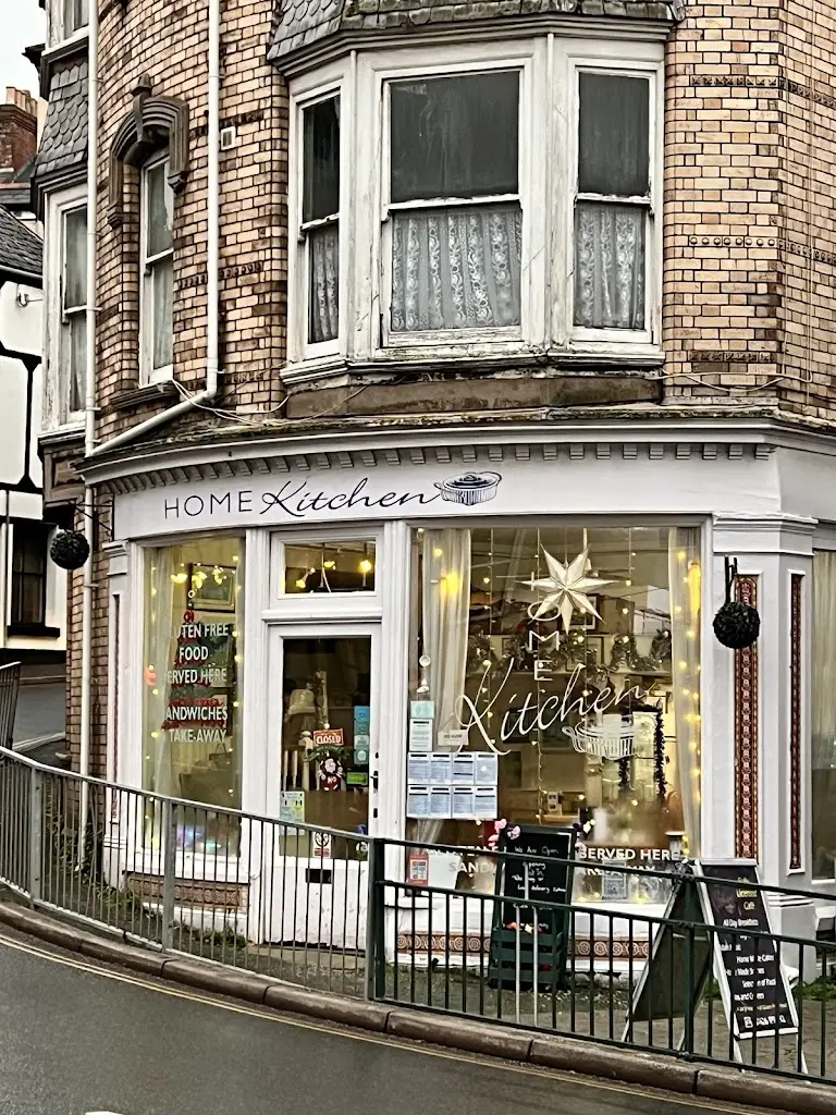 Claire Cronin_The Home Kitchen_Dawlish_review