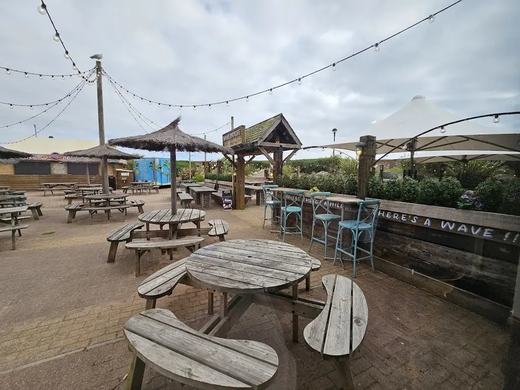 The Boathouse Bar & Grill_Dawlish_slider_image_3