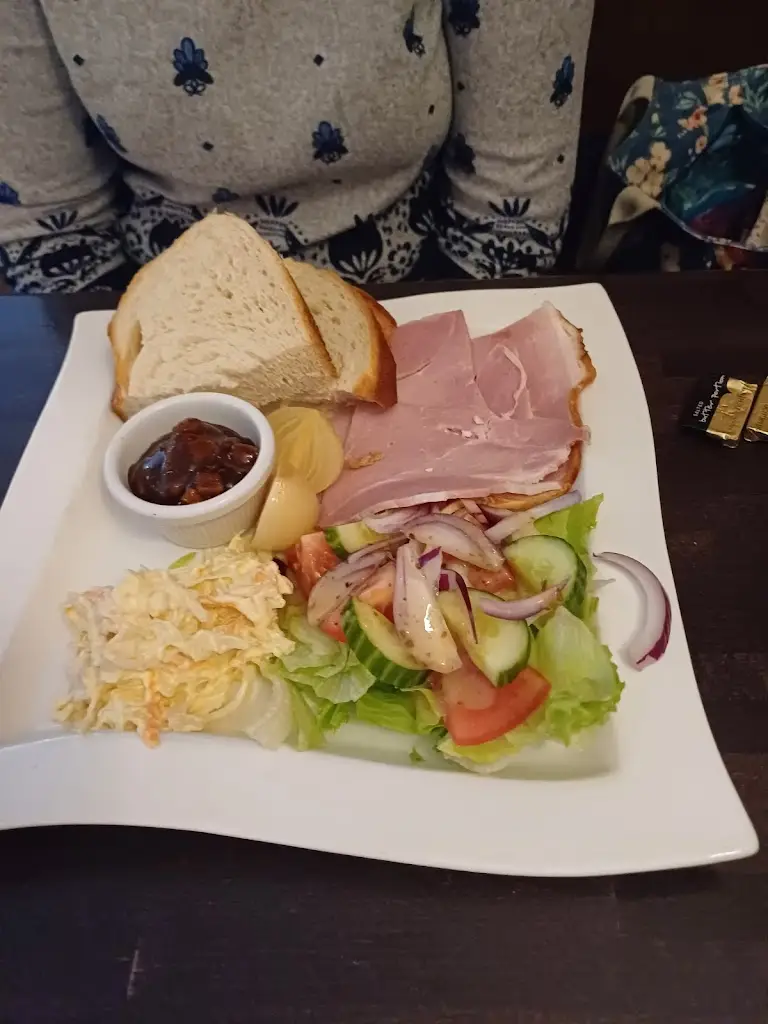 Sarah Veness_Reflections Bistro_Dawlish_reseña