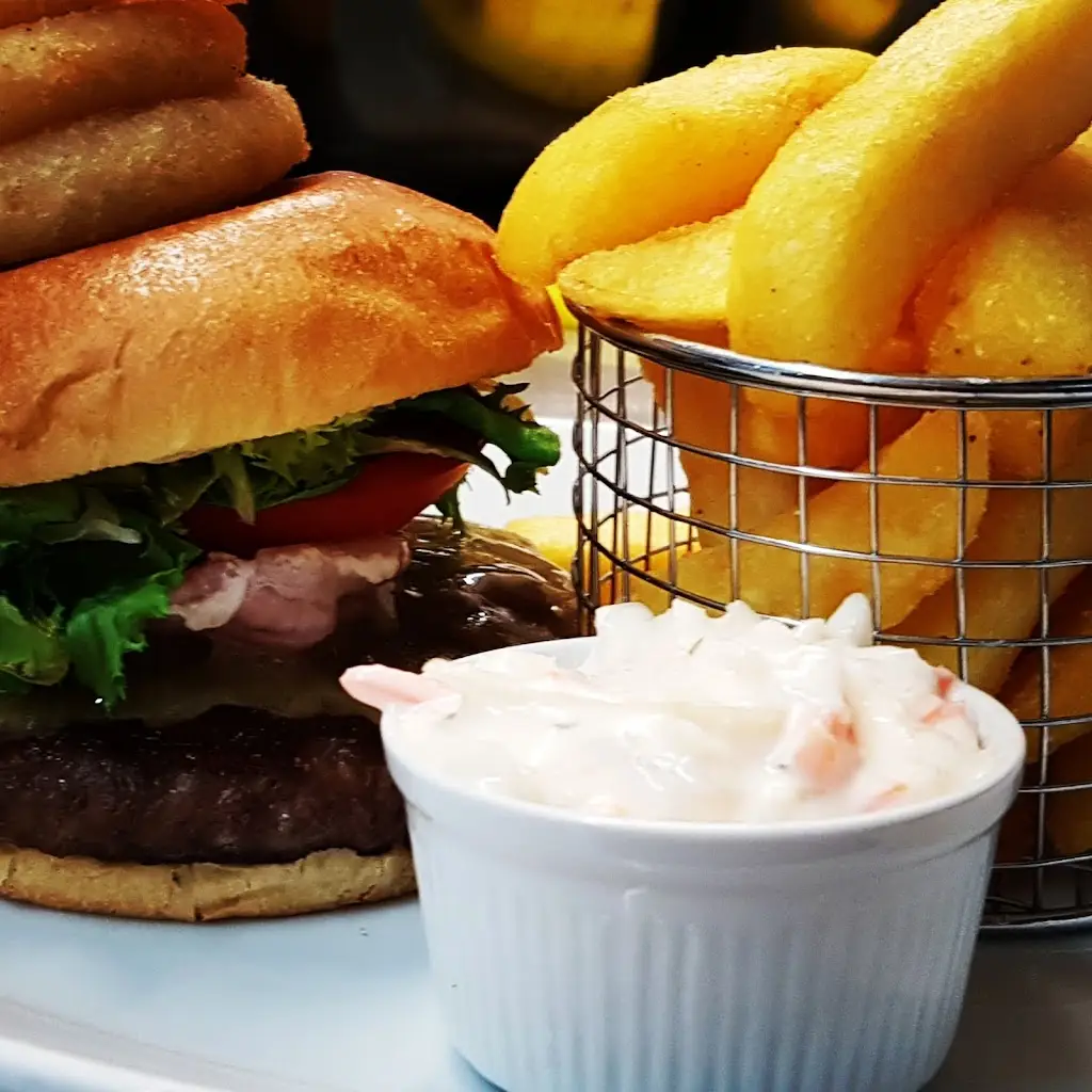 Brunswick Arms_Dawlish_slider_image_2