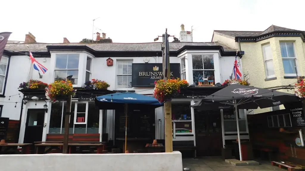 Brunswick Arms_Dawlish_slider_image_3