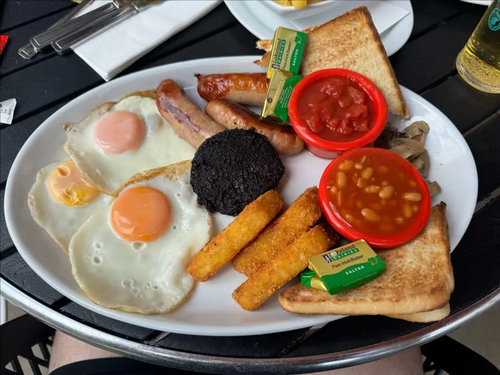 kristian mansfield_John’s_Dawlish_recensione