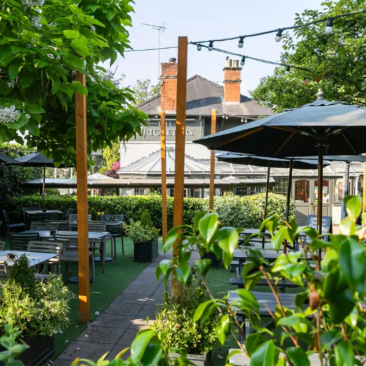 Cricketers Row Town_Addlestone_slider_image_3