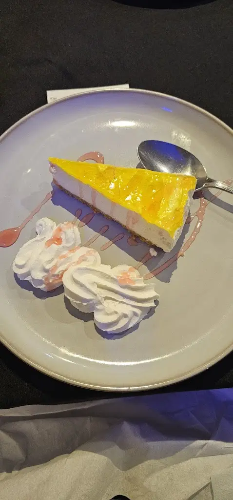 Kim Ebbern_Emilios Greek Restaurant_Arnold_recensione