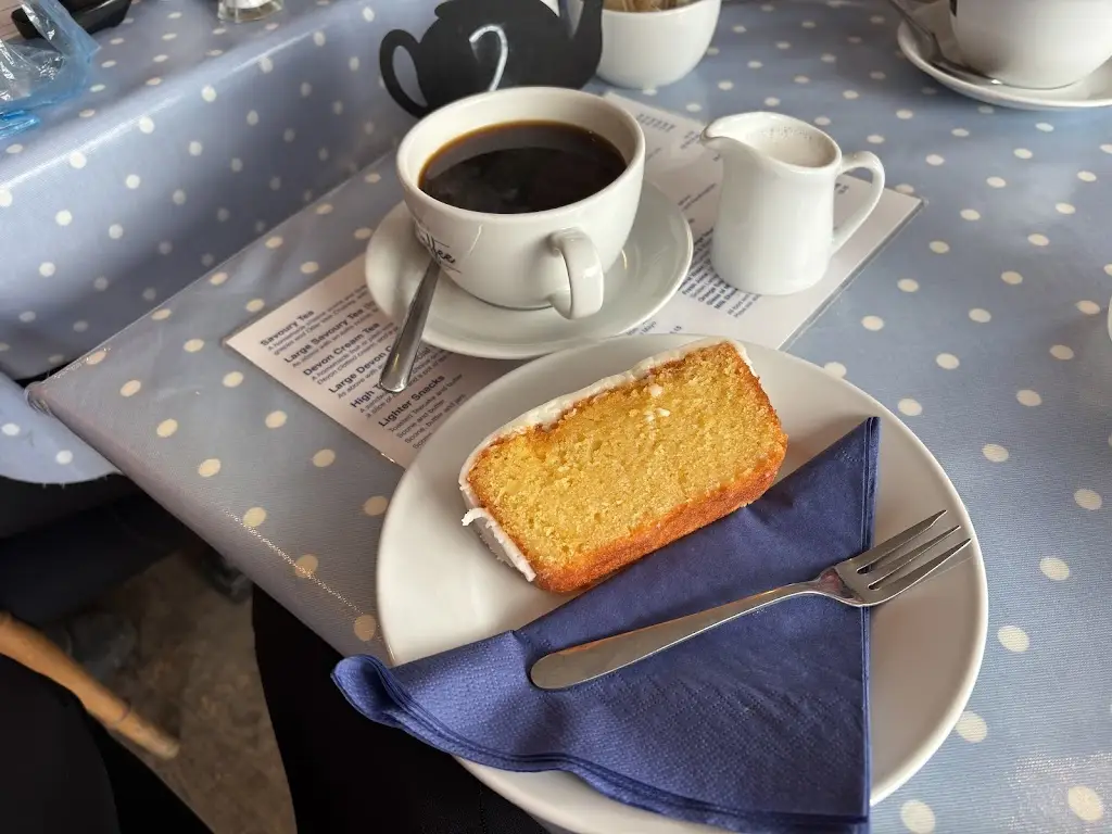 John Hesketh_Daisy's Tea Room_Dawlish_review