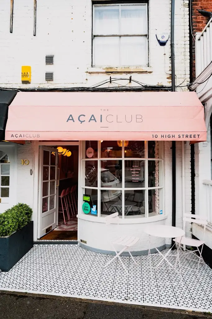The Açai Club restaurant in Datchet