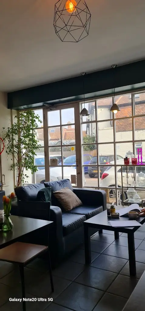 Nibbles Ltd_Datchet_slider_image_3