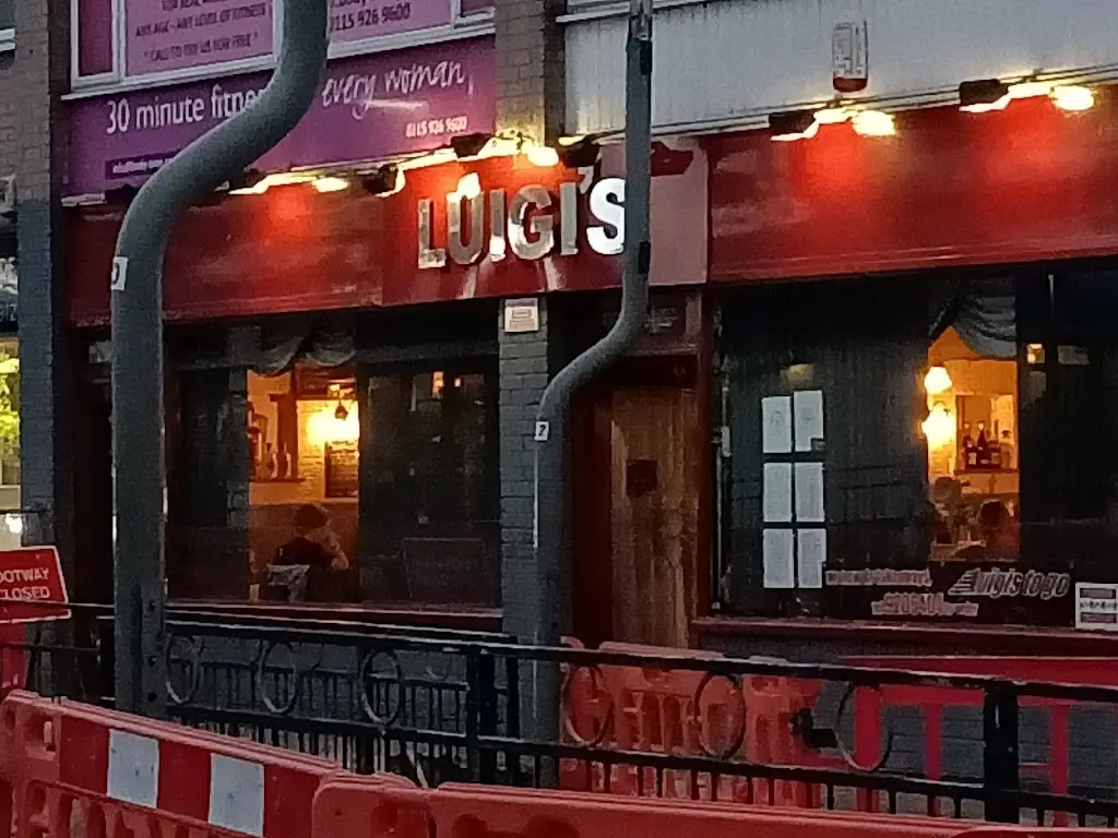 Luigi's_Arnold_slider_image_3