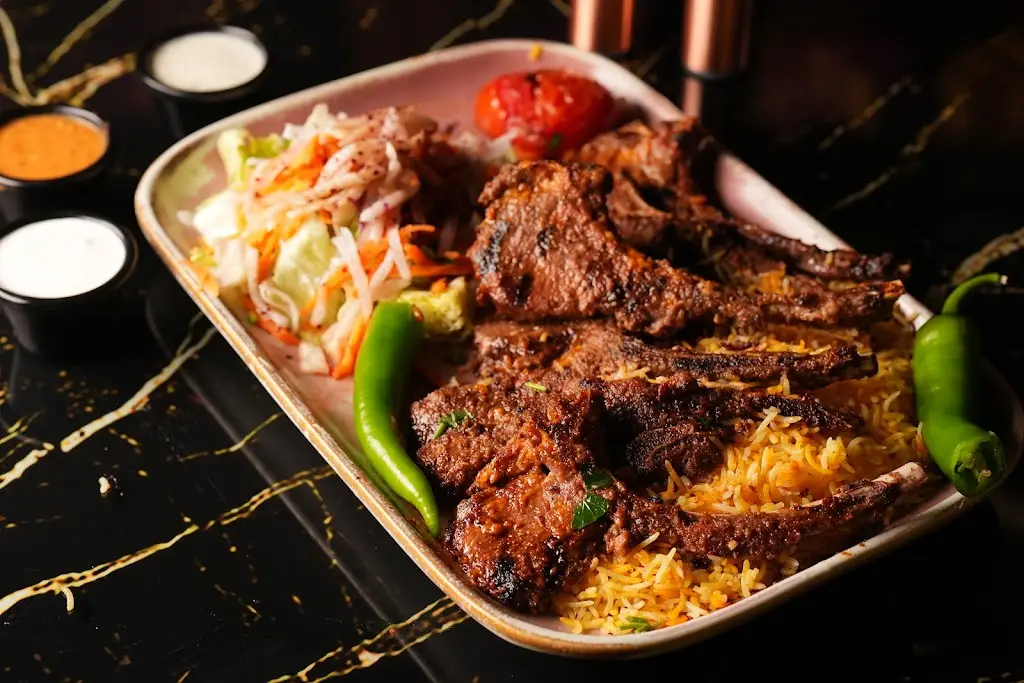 Akaya Lounge_Datchet_slider_image_3