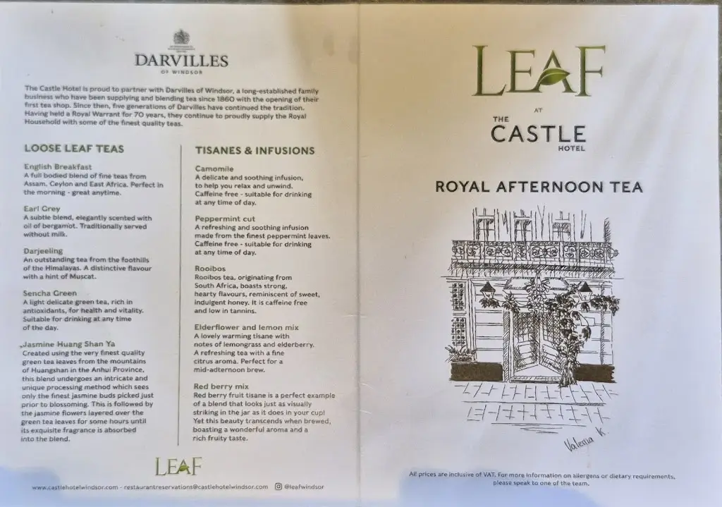 Menu_Leaf At The Castle_Datchet_immagine_1