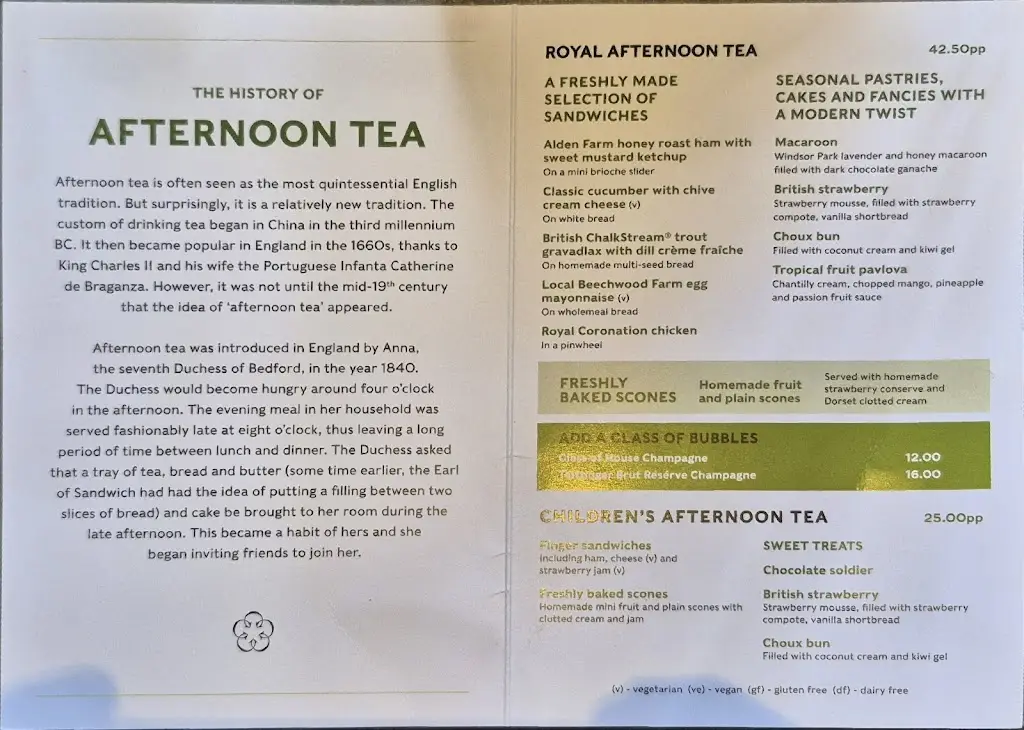 Menu_Leaf At The Castle_Datchet_immagine_2