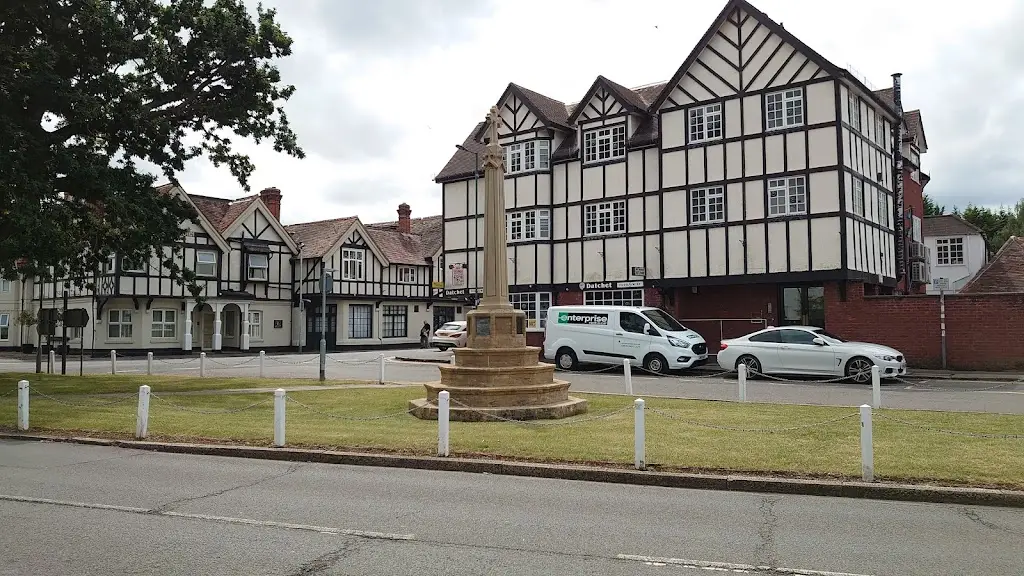 The Bridge_Datchet_slider_image_3