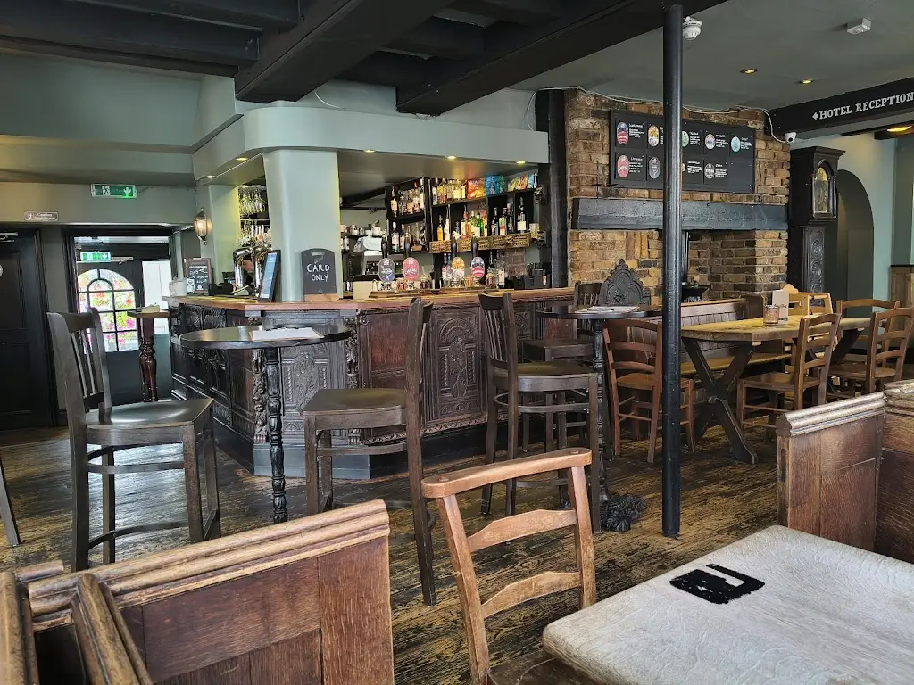 The George Inn_Datchet_slider_image_3