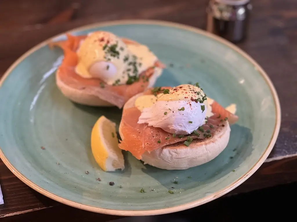 Menu_Bill's Windsor Restaurant_Datchet_image_8