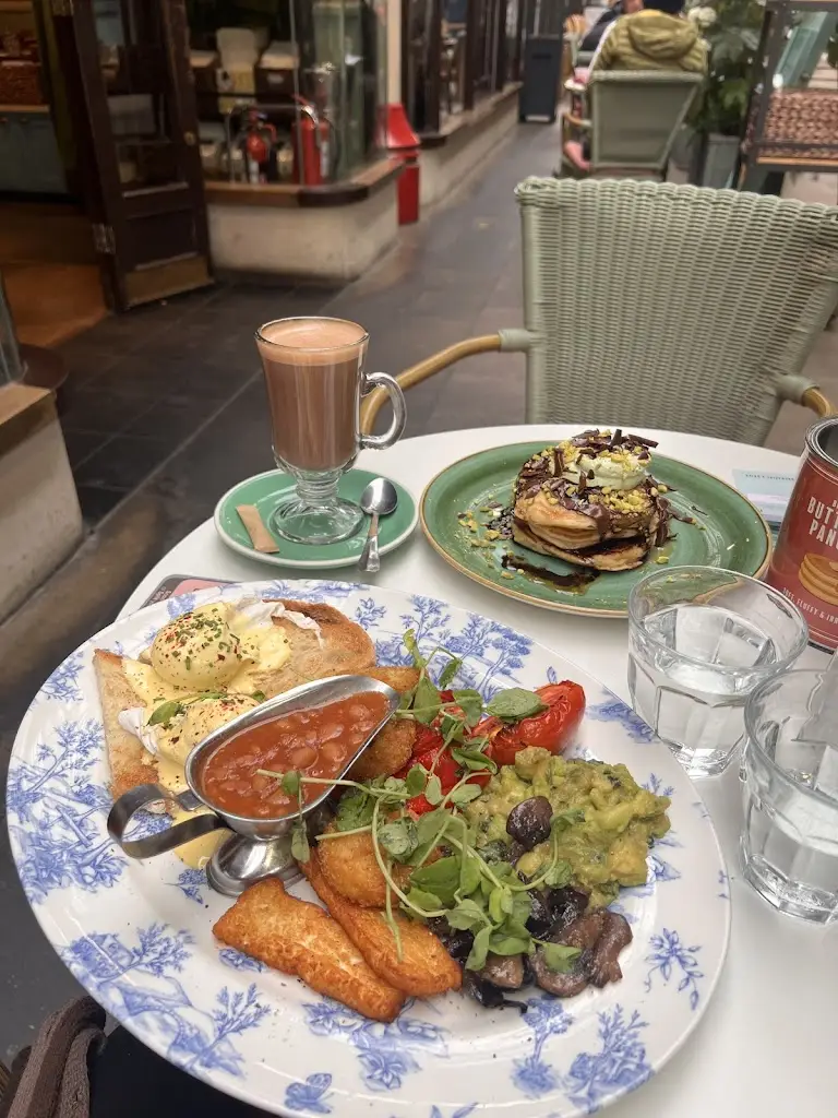 Maanoor Pervez_Bill's Windsor Restaurant_Datchet_review