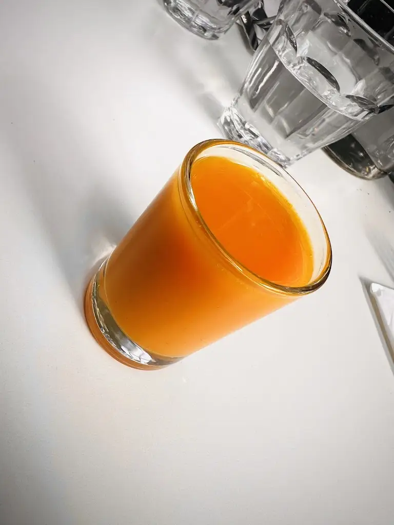 Theo Angus_Bill's Windsor Restaurant_Datchet_review