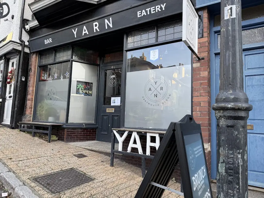 Yarn restaurante en Dartmouth