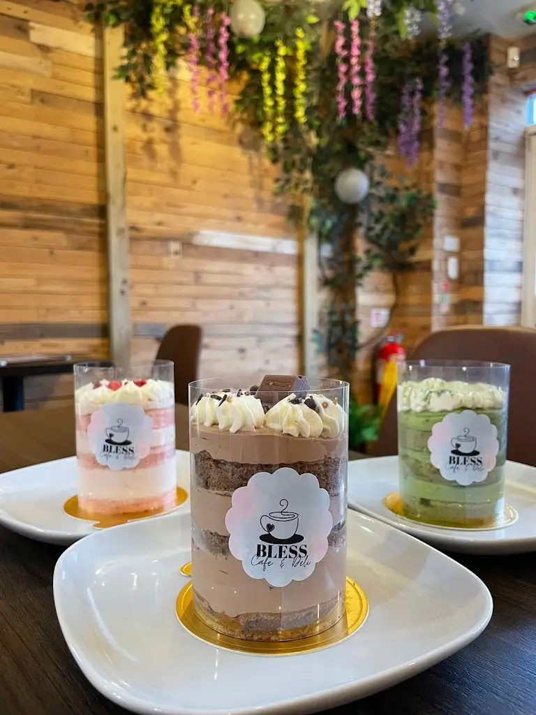 Bless Cafe & Deli_Arnold_slider_image_2