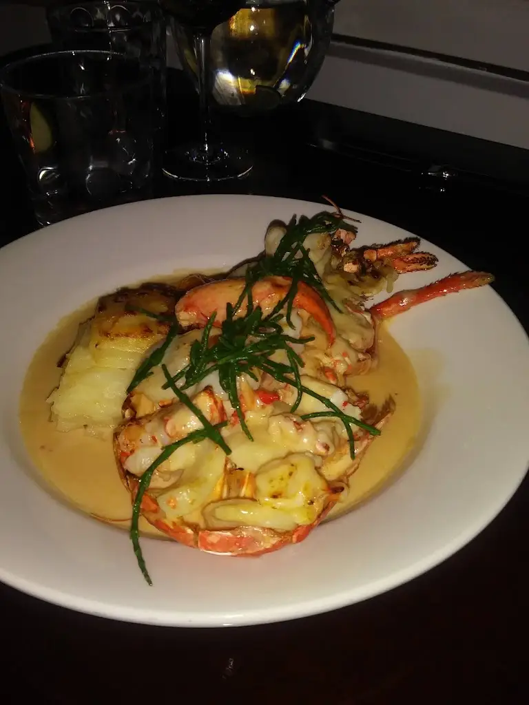 Menu_Taylor's Restaurant_Dartmouth_image_2