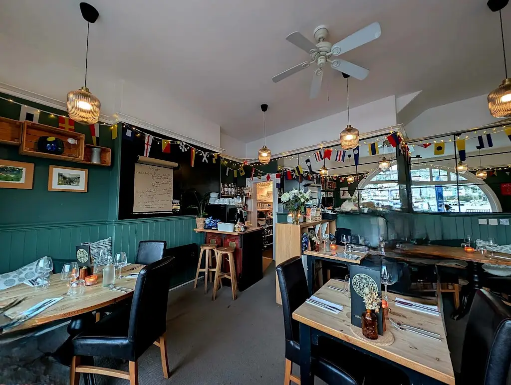 24 South_Dartmouth_slider_image_1